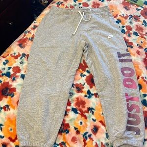 Grey nike capri sweatpants